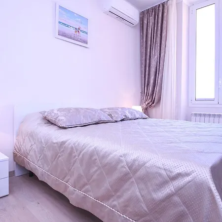 Jules Ferry Apartment